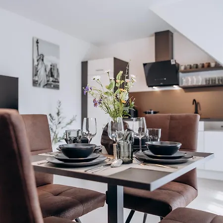 Bergtraum - New York 6 By Aa Homes * Ирднинг